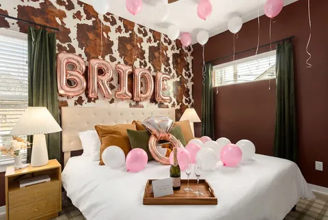 Bedroom 2 — King